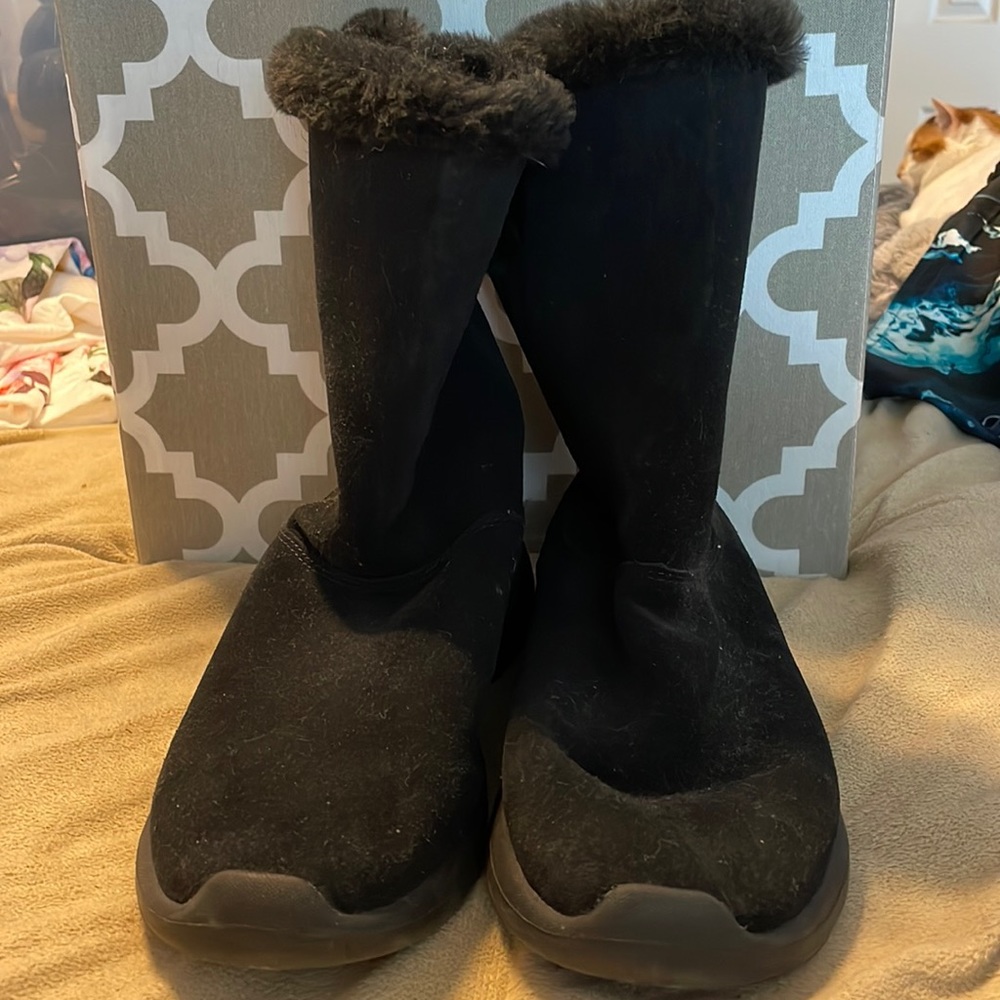 Women’s Skechers Boots